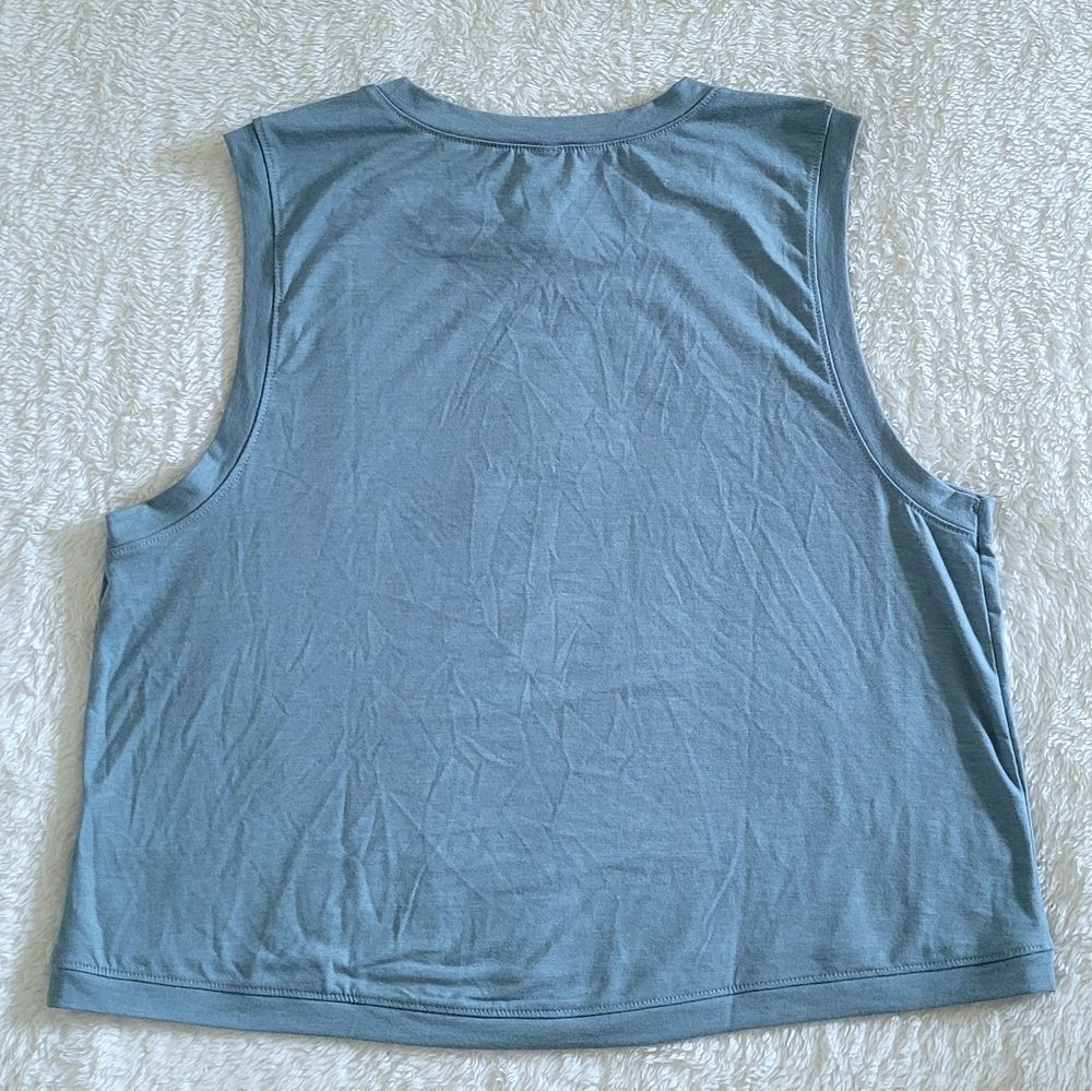 ✨️HP✨️ Guru Active🤸‍♀️ Yoga🧘‍♀️/Workout🏃‍♀️ Top - NWT - Picture 2 of 12